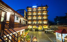 Hotel Kausi