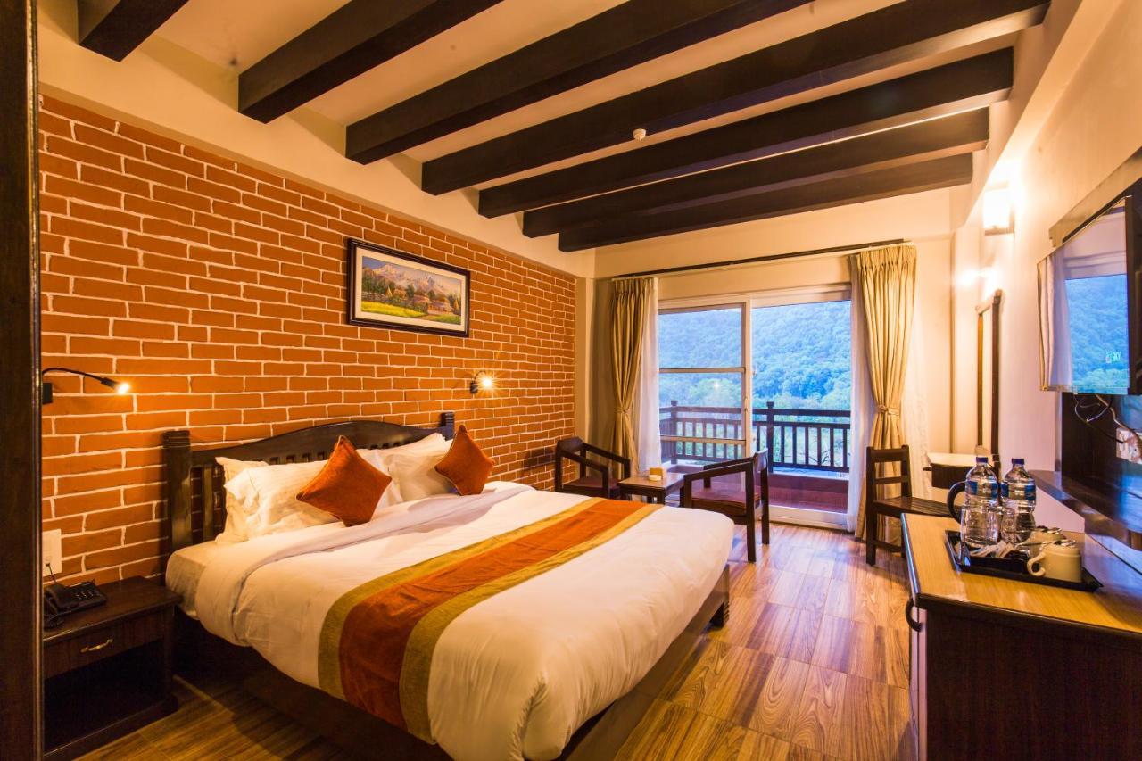 Hotel Kausi Pokhara Exterior photo