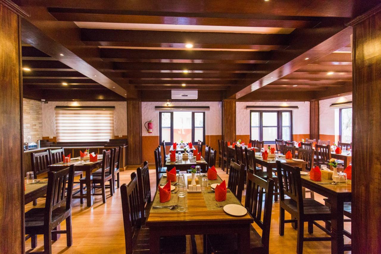 Hotel Kausi Pokhara Exterior photo